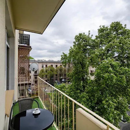 Apartment Easy Rent - Citycenter Place, Centrum 24h Check-in *